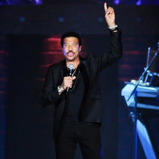 Lionel Richie Performs During His Tuskegee Tour