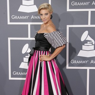 Lisa D'Amato in 55th Annual GRAMMY Awards - Arrivals
