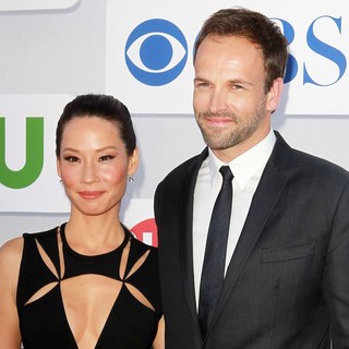 Lucy Liu, Jonny Lee Miller in CBS Showtime's CW Summer 2012 Press Tour - Arrivals