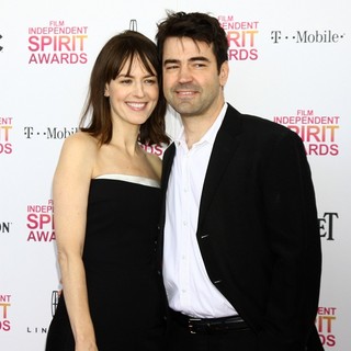 Rosemarie DeWitt, Ron Livingston in 2013 Film Independent Spirit Awards - Arrivals