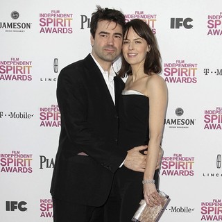 Ron Livingston, Rosemarie DeWitt in 2013 Film Independent Spirit Awards - Arrivals
