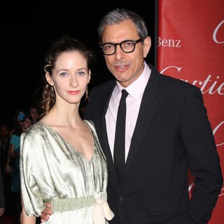Jeff Goldblum in The 23rd Annual Palm Springs International Film Festival Awards Gala - Arrivals - livingston-goldblum-23rd-annual-palm-springs-international-film-festival-awards-02