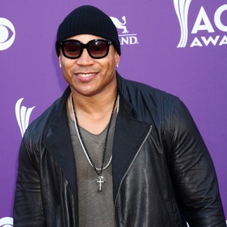48th Annual ACM Awards - Arrivals