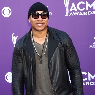 48th Annual ACM Awards - Arrivals