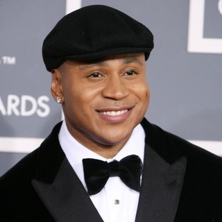 LL Cool J in 54th Annual GRAMMY Awards - Arrivals