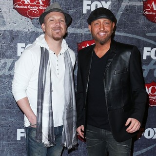 LoCash Cowboys