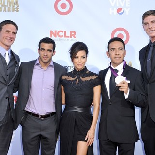 Ryan Lochte, Danell Leyva, Eva Longoria, Leo Manzano in 2012 NCLR ALMA Awards - Arrivals