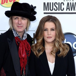 Michael Lockwood, Lisa Marie Presley in 2012 Billboard Music Awards - Arrivals