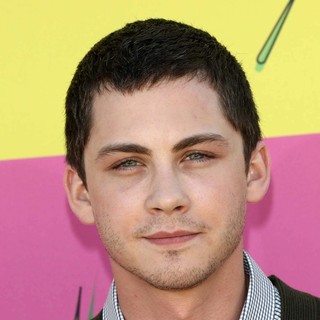 Logan Lerman in Nickelodeon's 26th Annual Kids' Choice Awards - Arrivals