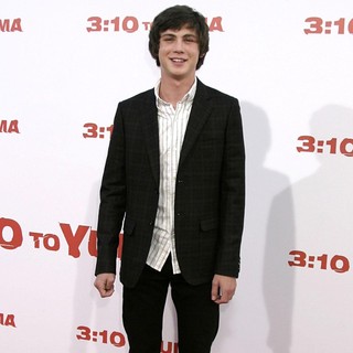 Logan Lerman in Premiere of 3:10 to Yuma