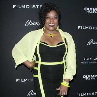 Loretta Devine