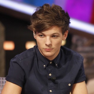 Louis Tomlinson, One Direction in One Direction Appear on El Hormiguero TV Show