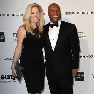 Jennifer Lucas, Byron Allen in 21st Annual Elton John AIDS Foundation's Oscar Viewing Party