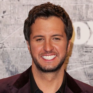 Luke Bryan in 2012 American Country Awards - Press Room