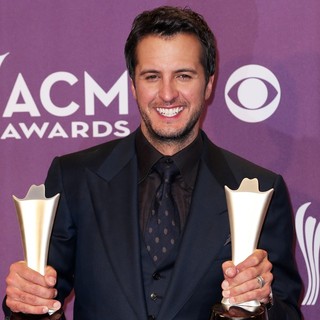 48th Annual ACM Awards - Press Room