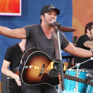 Luke Bryan in Luke Bryan Performs Live as Part of Good Morning America's Summer Concert Series
