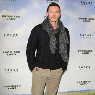 Luke Evans in Premiere of Focus Features' Promised Land - Arrivals - luke-evans-premiere-promised-land-02