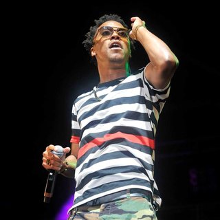Lupe Fiasco in B96 Pepsi SummerBash 2011