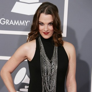 Lzzy Hale, Halestorm in 55th Annual GRAMMY Awards - Arrivals