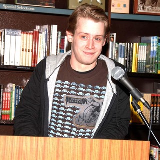 Macaulay Culkin Signs Copies of His Book Junior
