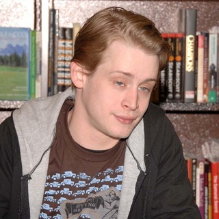 Macaulay Culkin Signs Copies of His Book Junior