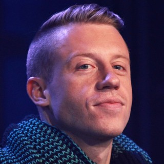 Macklemore and Ryan Lewis Appear on Much Music's New.Music.Live