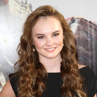 Madeline Carroll in Los Angeles Premiere of Real Steel