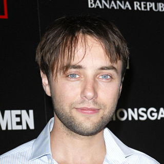 AMC's "Mad Men" Season 4 Premiere - Arrivals