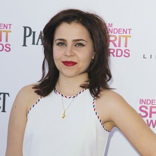 Mae Whitman in 2013 Film Independent Spirit Awards - Arrivals - mae-whitman-2013-film-independent-spirit-awards-03