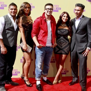Ronnie Ortiz-Magro, Sammi Giancola, Vinny Guadagnino, Deena Nicole, DJ Pauly D in 2012 MTV Video Music Awards - Arrivals