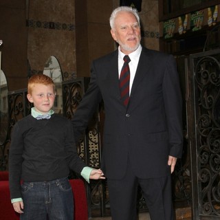 Beckett Taylor McDowell, Malcolm McDowell in The Hollywood Walk of Fame Honors Malcolm McDowell