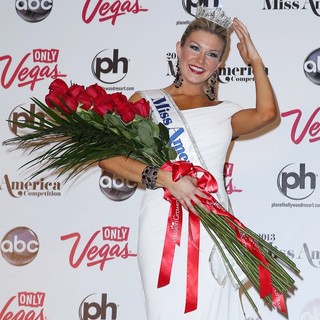 Mallory Hagan in 2013 Miss America Mallory Hagan Holds Her First Press Conference