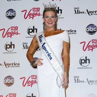 Mallory Hagan in 2013 Miss America Mallory Hagan Holds Her First Press Conference
