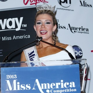 Mallory Hagan in 2013 Miss America Mallory Hagan Holds Her First Press Conference