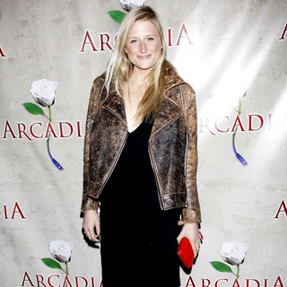 Mamie Gummer in Opening Night of The Broadway Production of Tom Stoppard's Arcadia - Arrivals