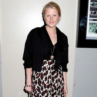 Mamie Gummer in Premiere of Breaking Upwards - Arrivals