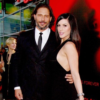 Joe Manganiello in Premiere of HBO's True Blood Season 6 - Arrivals - manganiello-peters-premiere-true-blood-season-6-02