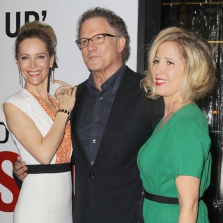Leslie Mann, Albert Brooks, Kimberly Shlain in This Is 40 - Los Angeles Premiere - Arrivals