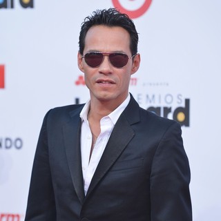 Marc Anthony in 2013 Billboard Latin Music Awards - Arrivals - marc-anthony-2013-billboard-latin-music-awards-02