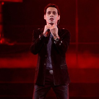 Marc Anthony in Q Viva Show