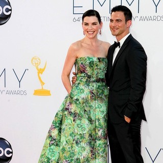 Julianna Margulies, Keith Lieberthal in 64th Annual Primetime Emmy Awards - Arrivals