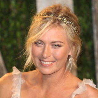 Maria Sharapova in 2012 Vanity Fair Oscar Party - Arrivals