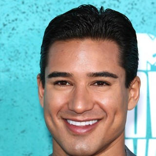 Mario Lopez in 2012 MTV Movie Awards - Arrivals