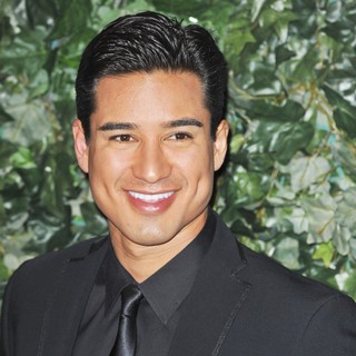 Mario Lopez in QVC Red Carpet Style - Arrivals