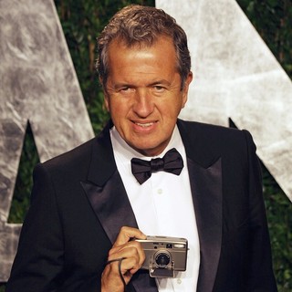 2012 Vanity Fair Oscar Party - Arrivals