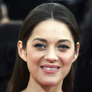 Marion Cotillard in 70th Annual Golden Globe Awards - Arrivals