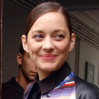 Marion Cotillard Confirms Second Pregnancy While ...
Marion Cotillard