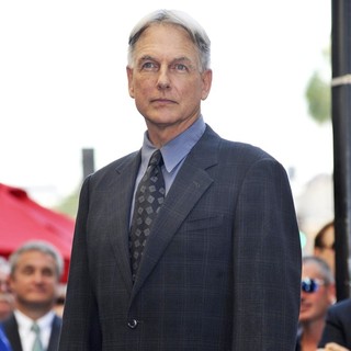 Mark Harmon in Mark Harmon Is Honored with A Hollywood Star on The Hollywood Walk of Fame