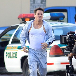 Mark Wahlberg in Films A Chase Scene for The Movie Pain and Gain
