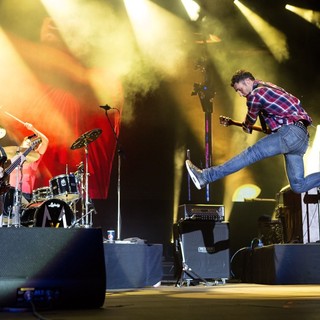 Michael Madden, Matt Flynn, Adam Levine, PJ Morton, Maroon 5 in Maroon 5 Rock in Rio Lisboa at Parque da Bela Vista - Day 3